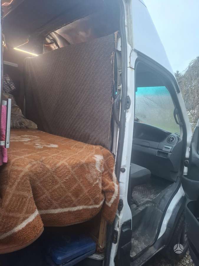 Iveco Daily 2010 — photo 15