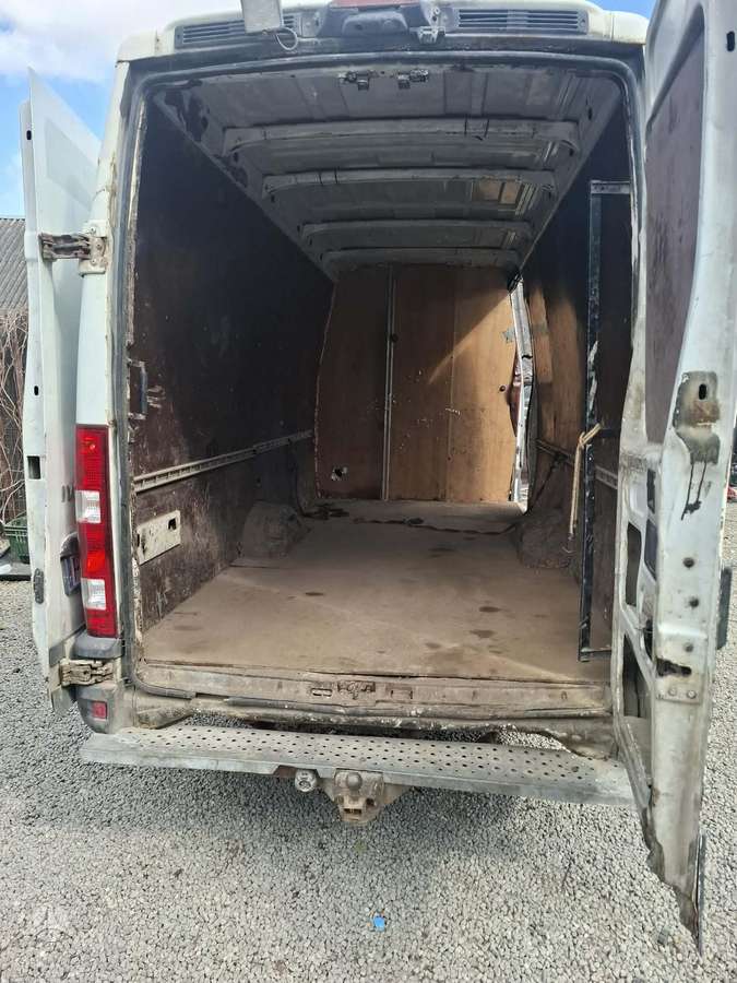 Iveco Daily 2010 — photo 8
