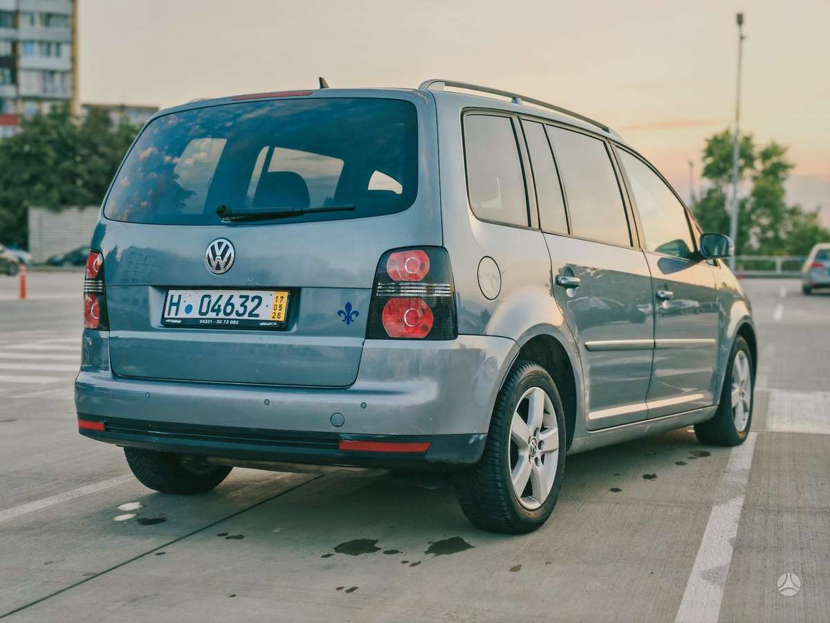 Volkswagen Touran 2008 — photo 5