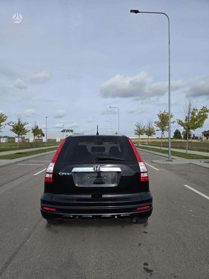 Honda CR-V 2011 — двигун 2199 cm³, 150 HP (110kW)