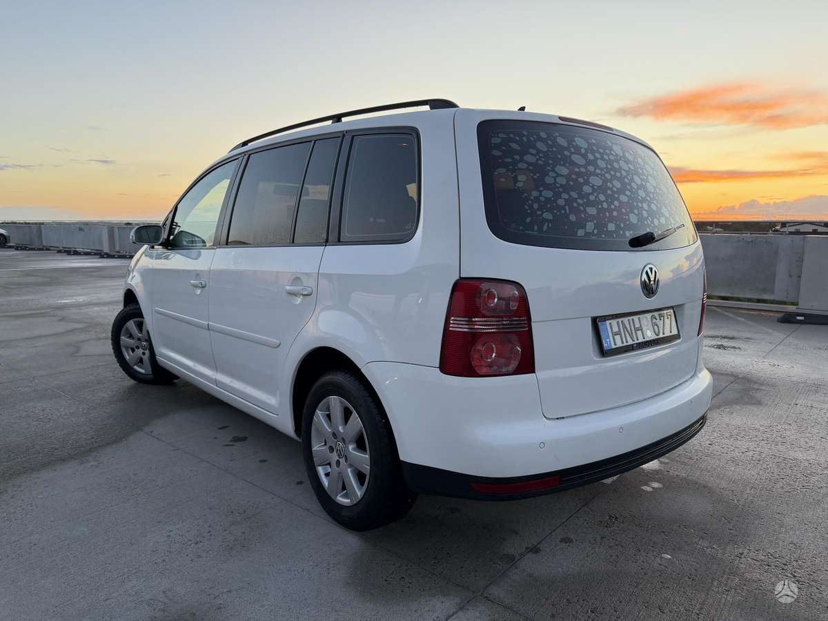 Volkswagen Touran 2008 — photo 7