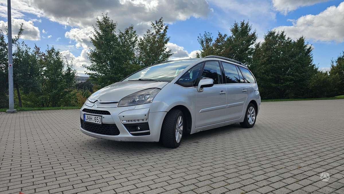 Citroen Grand 2012 — engine 1997 cm³, 163 HP (120kW)