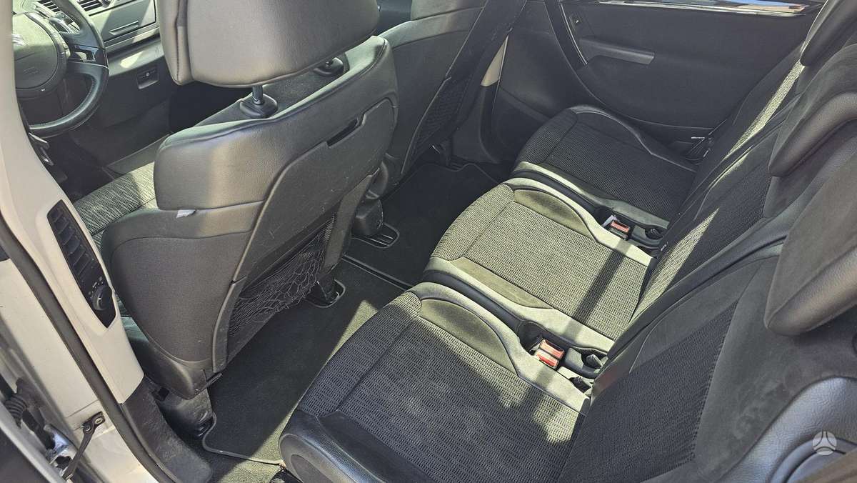 Citroen Grand 2012 — photo 7