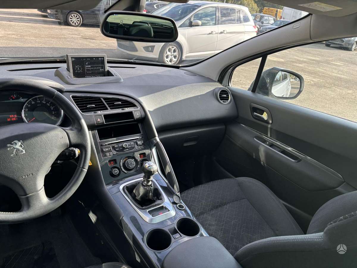 Peugeot 3008 2014 — photo 10