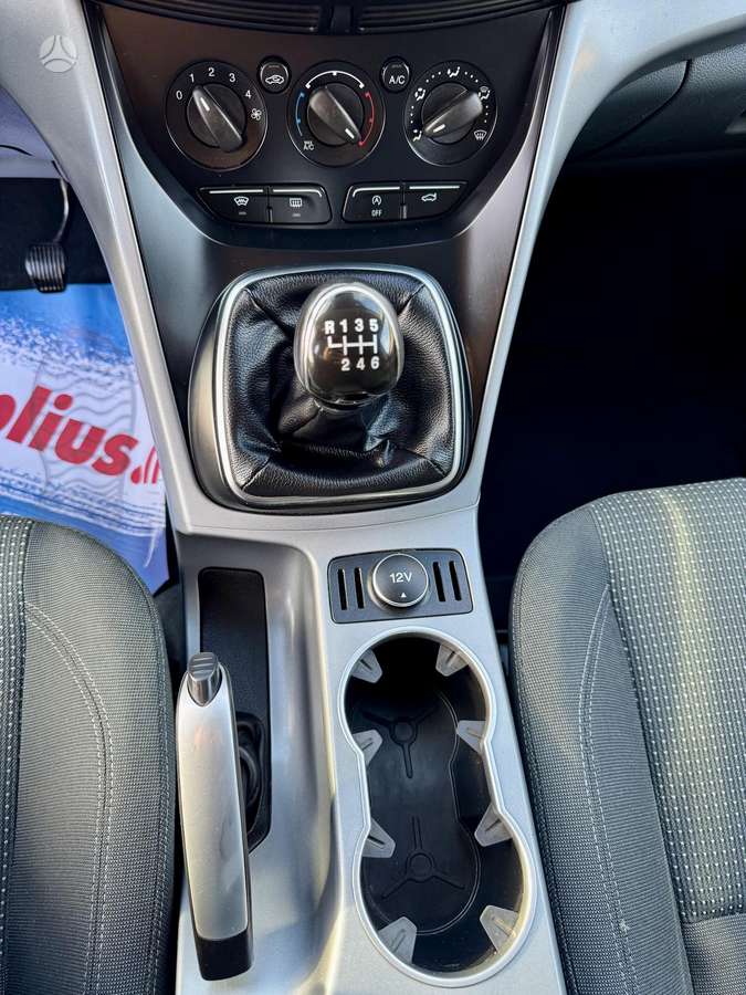 Ford Grand 2014 — photo 19