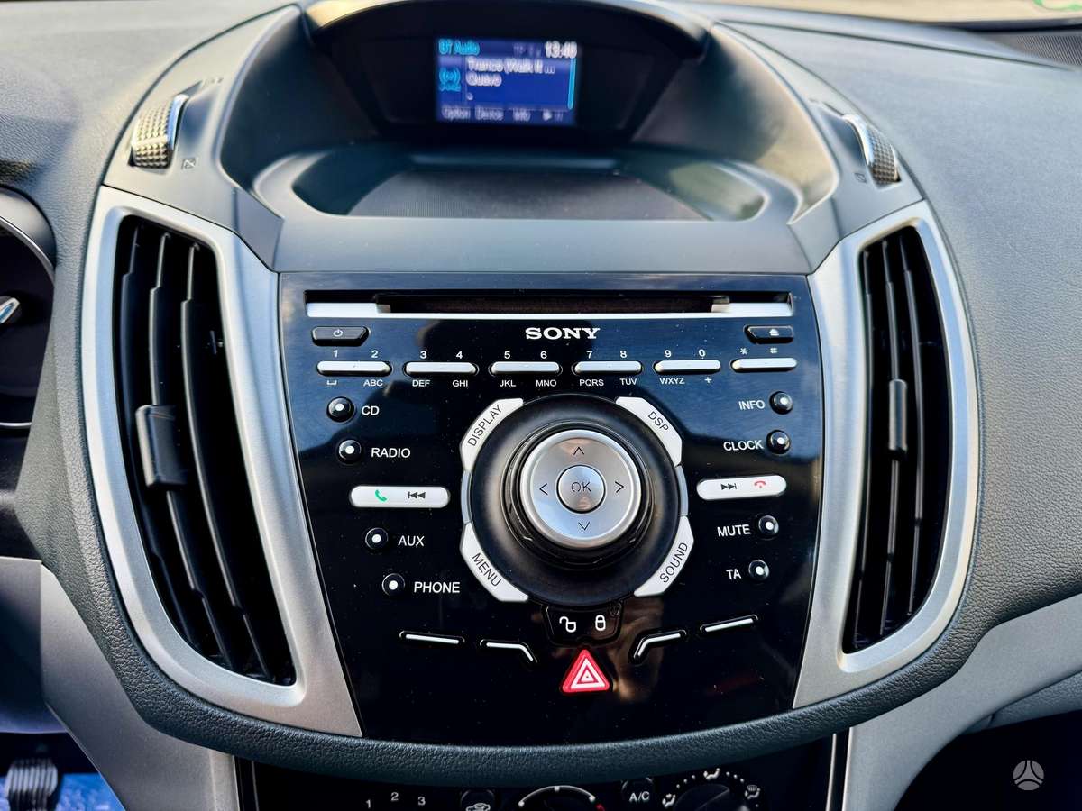 Ford Grand 2014 — photo 22