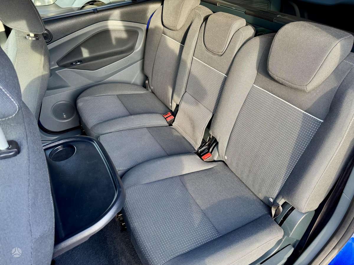 Ford Grand 2014 — photo 33