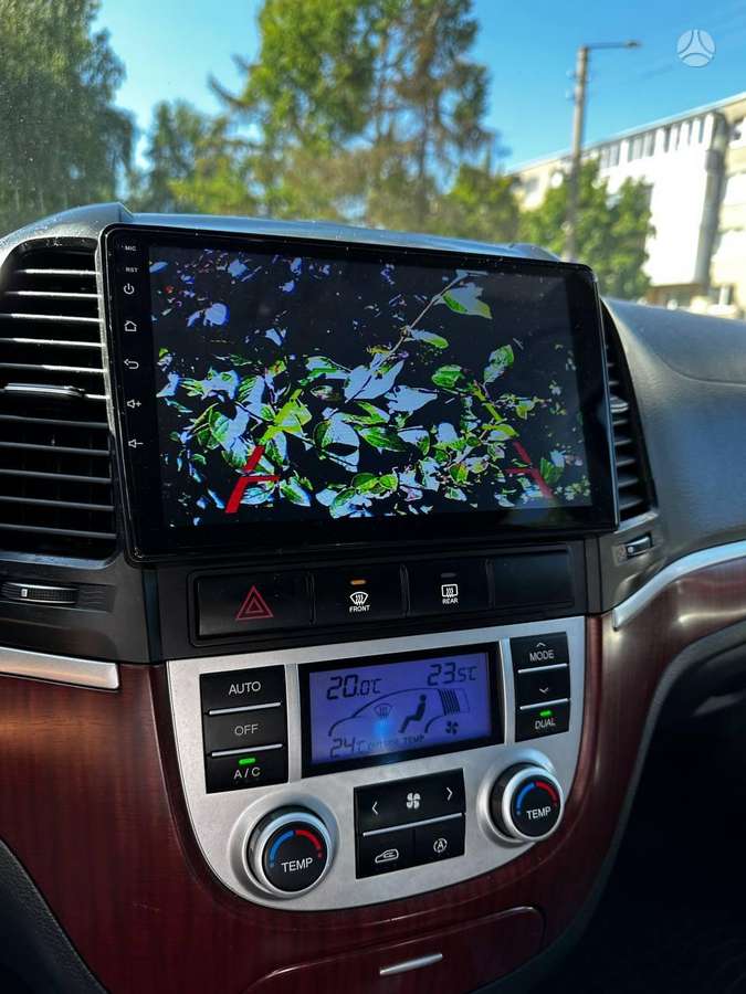 Hyundai Santa 2006 — photo 17