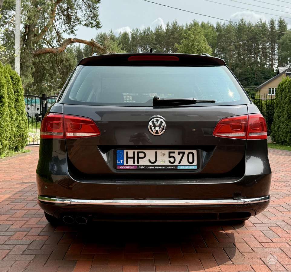 Volkswagen Passat 2011 — photo 6