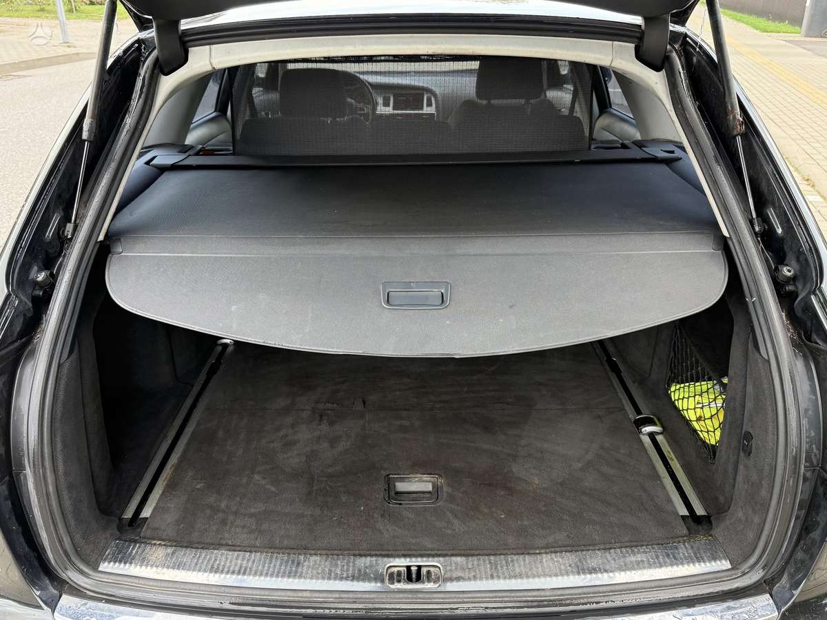 Audi A6 2009 — photo 8