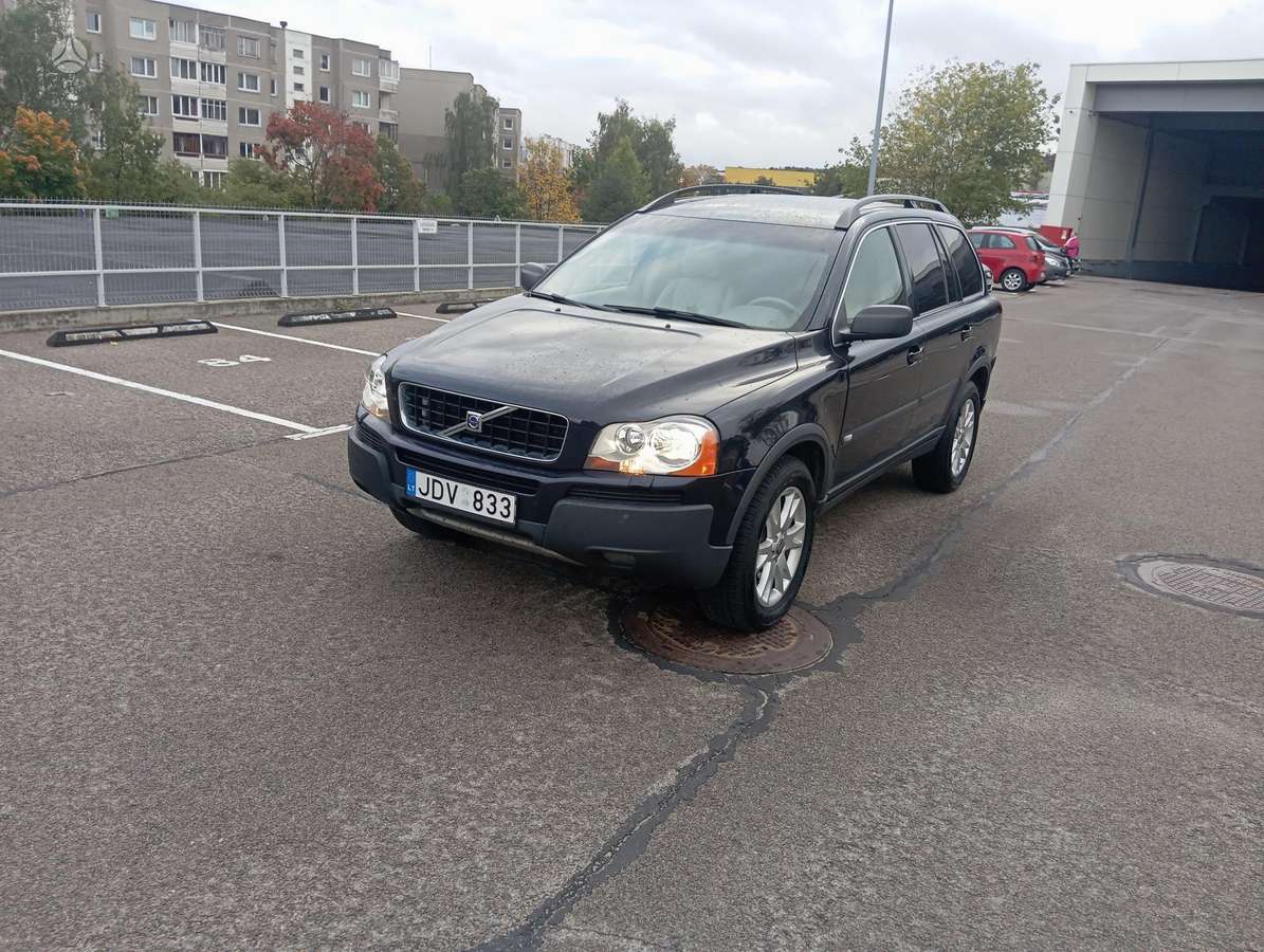 Volvo XC90 2006 — engine 2401 cm³, 185 HP (136kW)