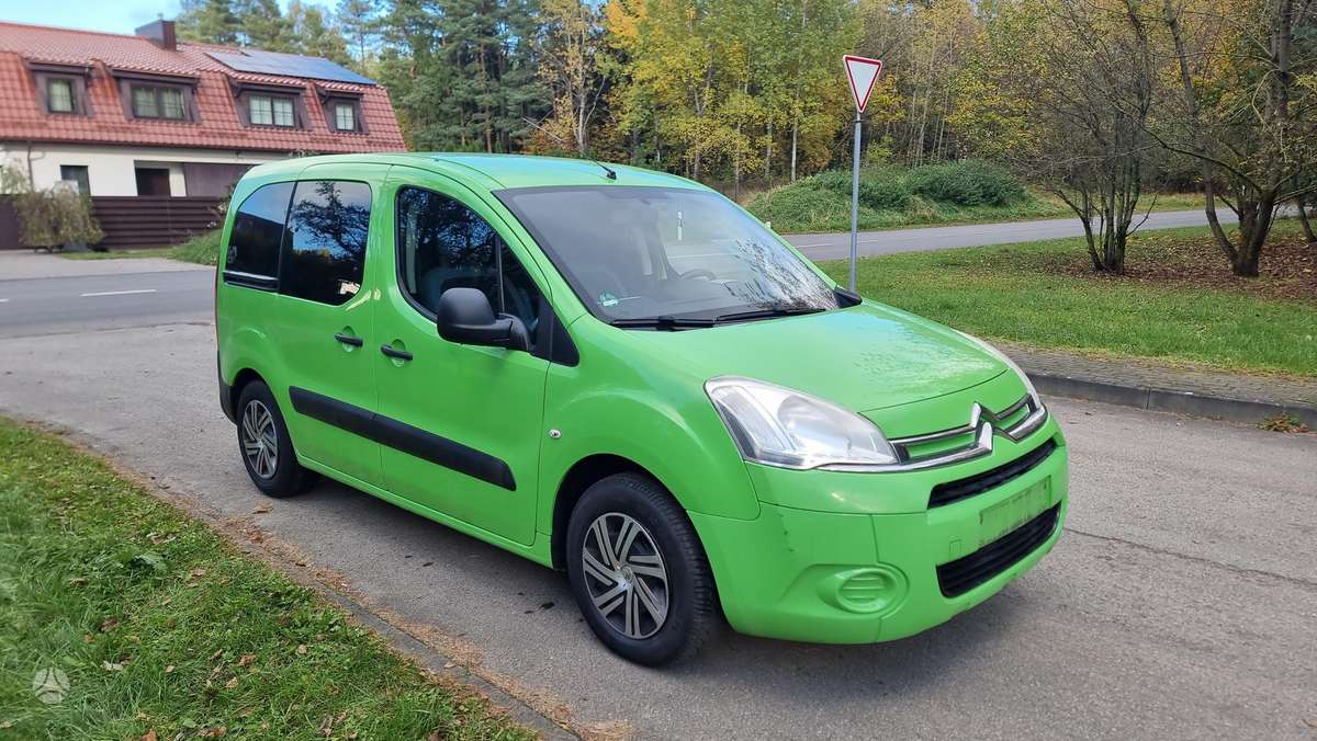 Citroen Berlingo 2014 — двигун 1600 cm³, 114 HP (84kW)