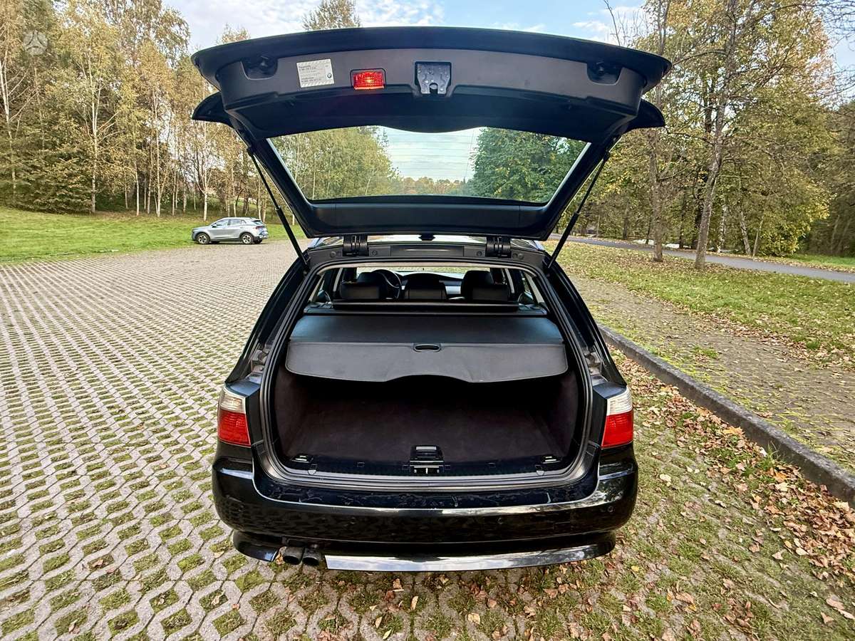 BMW 530 2004 — photo 6