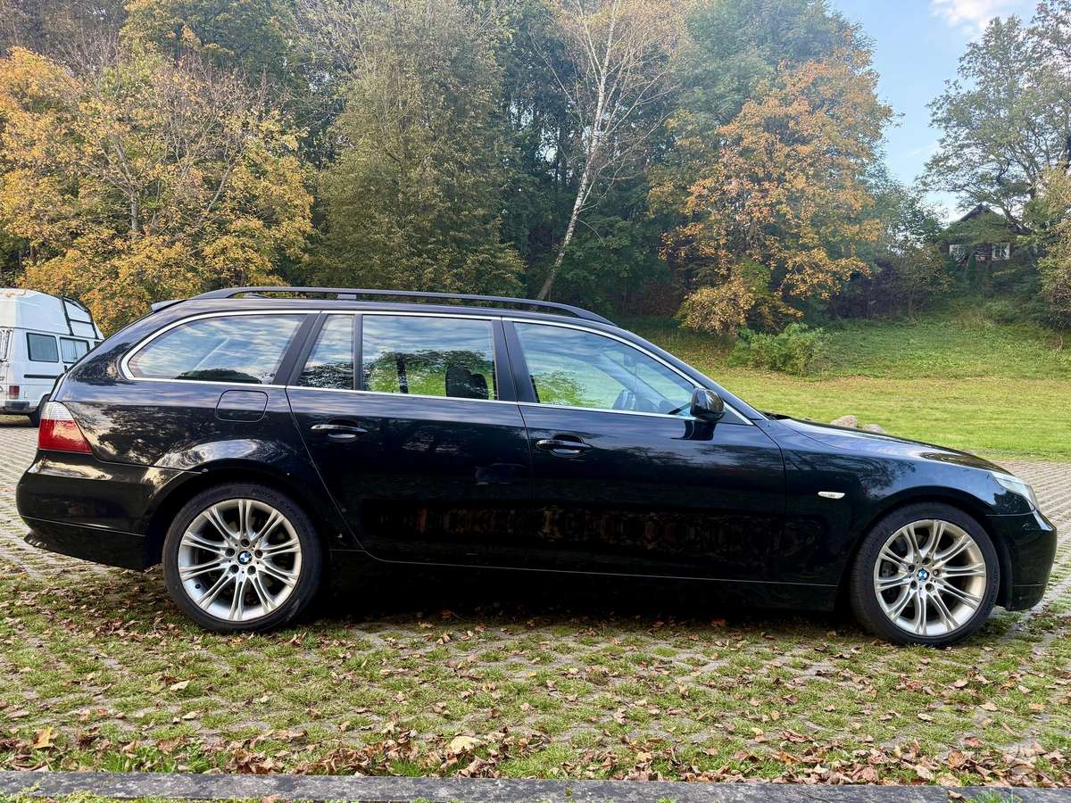BMW 530 2004 — photo 8