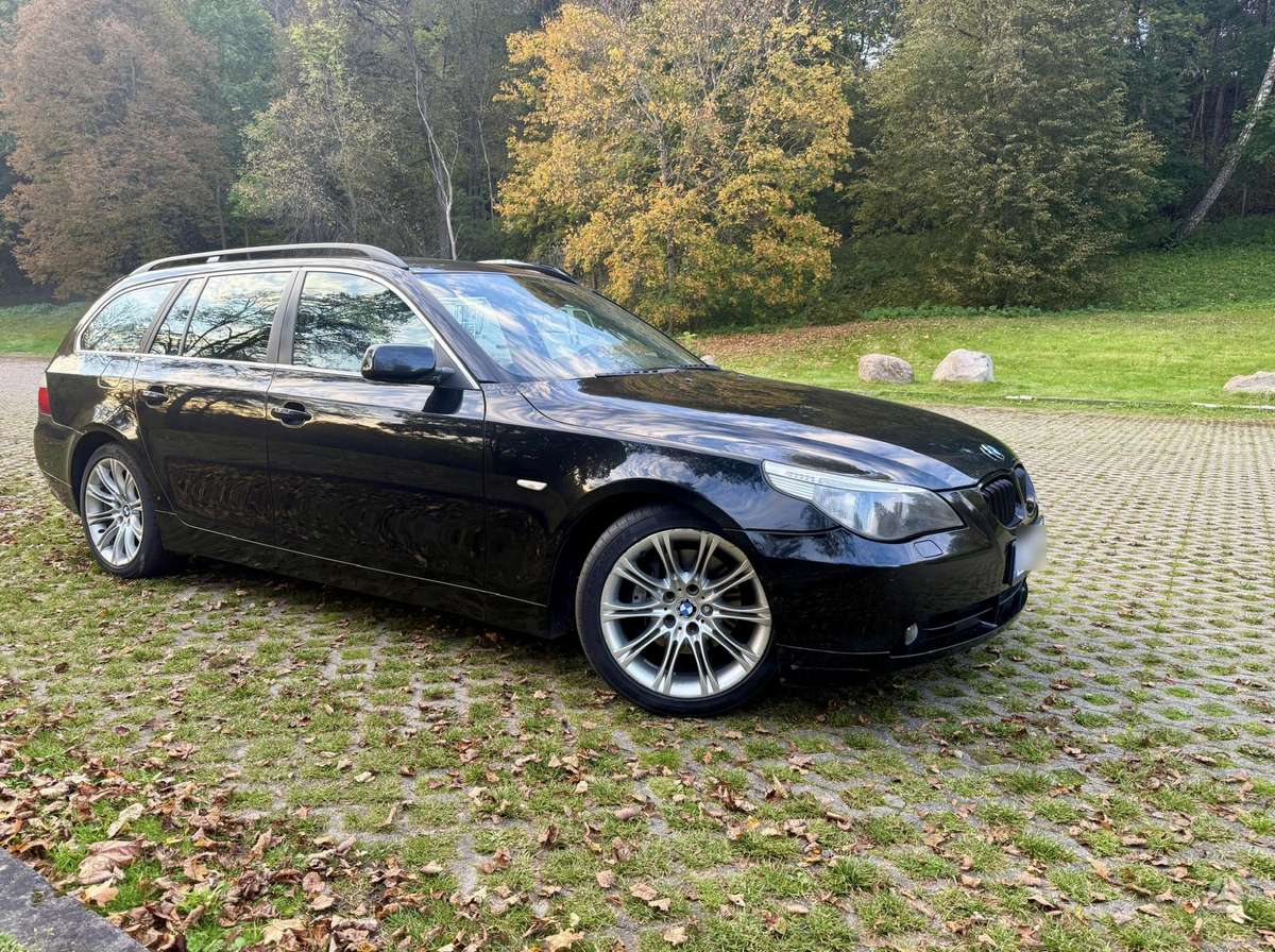 BMW 530 2004 — photo 9