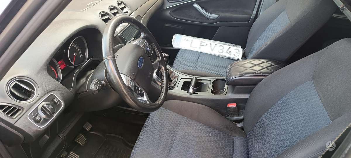 Ford S-MAX 2007 — interior