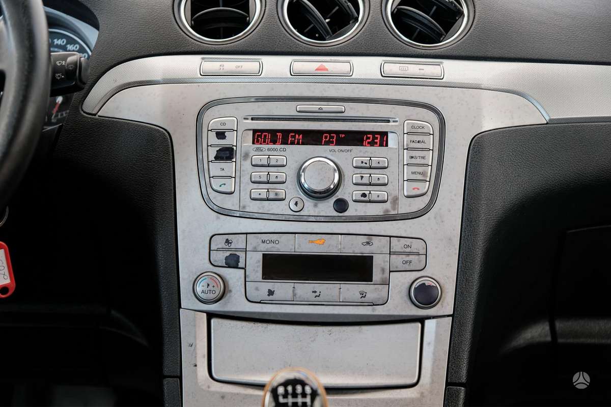 Ford Galaxy 2008 — фото 10