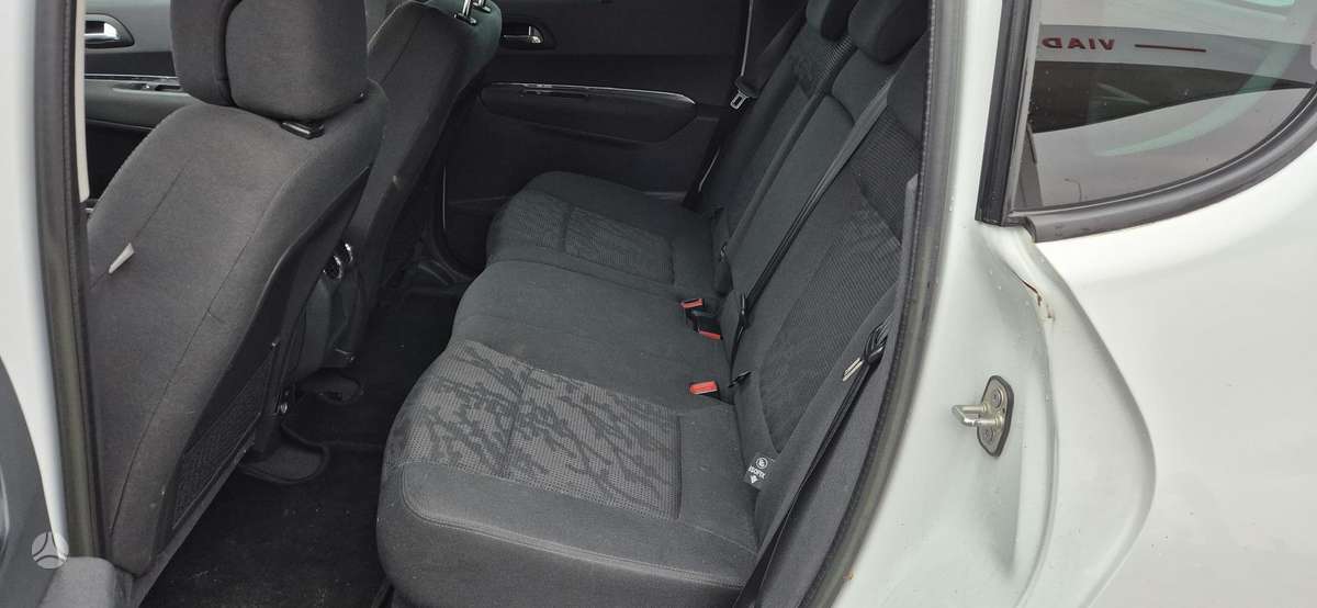 Peugeot 3008 2013 — photo 12