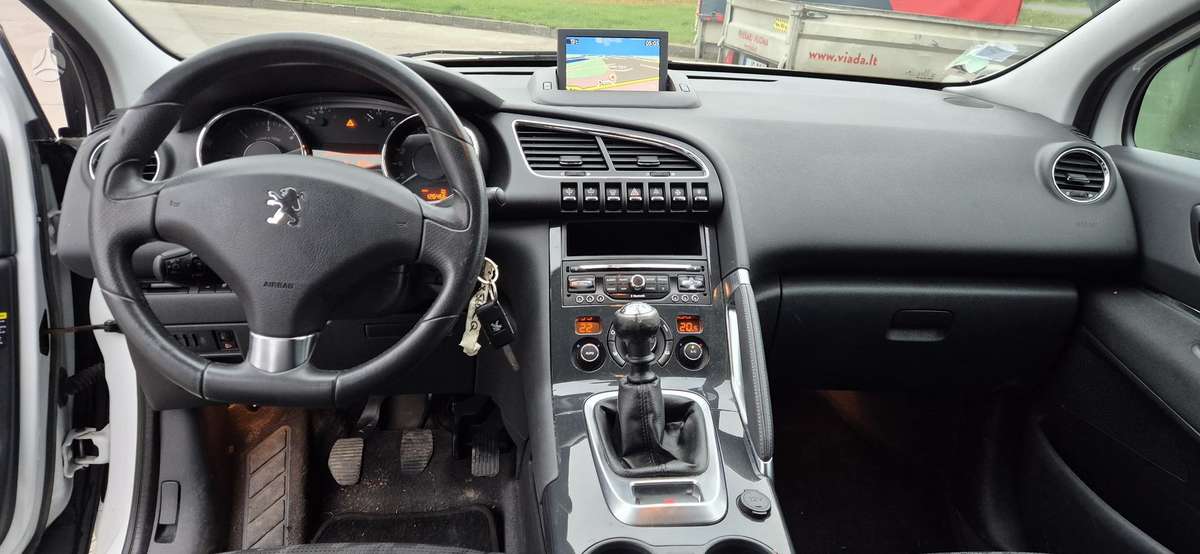 Peugeot 3008 2013 — photo 13