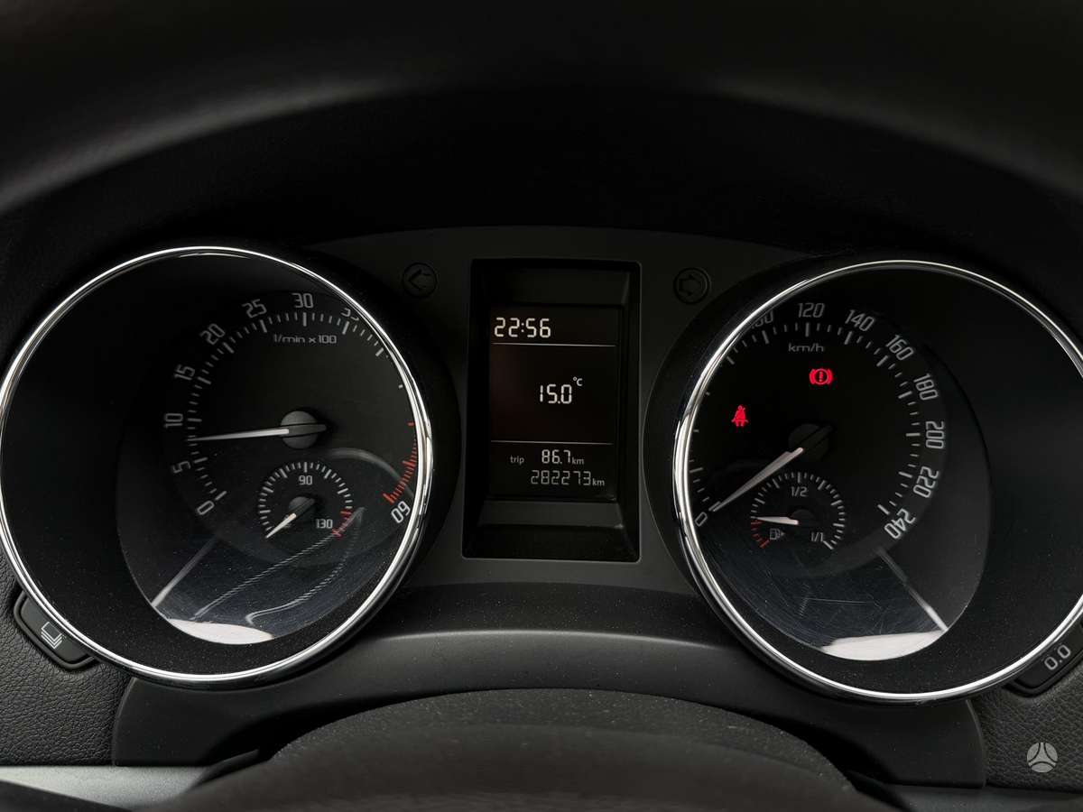 Skoda Yeti 2011 — фото 13