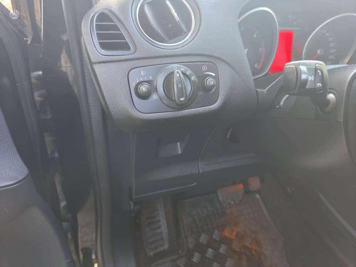Ford S-MAX 2008 — photo 13
