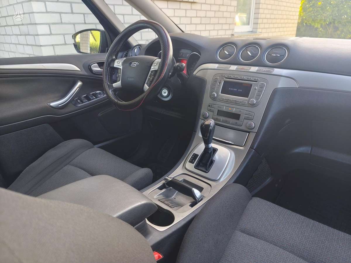 Ford S-MAX 2008 — photo 8