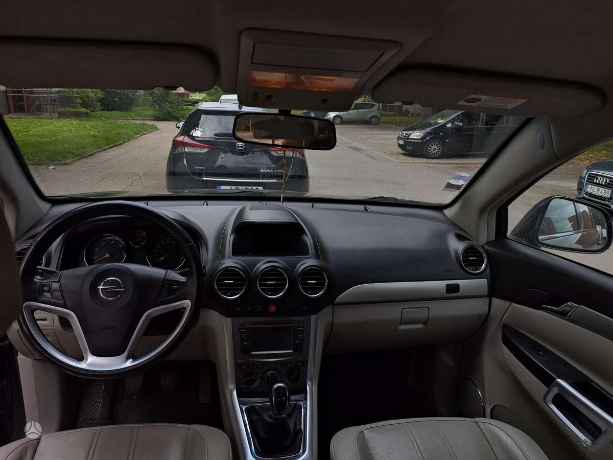 Opel Antara 2012 — photo 6