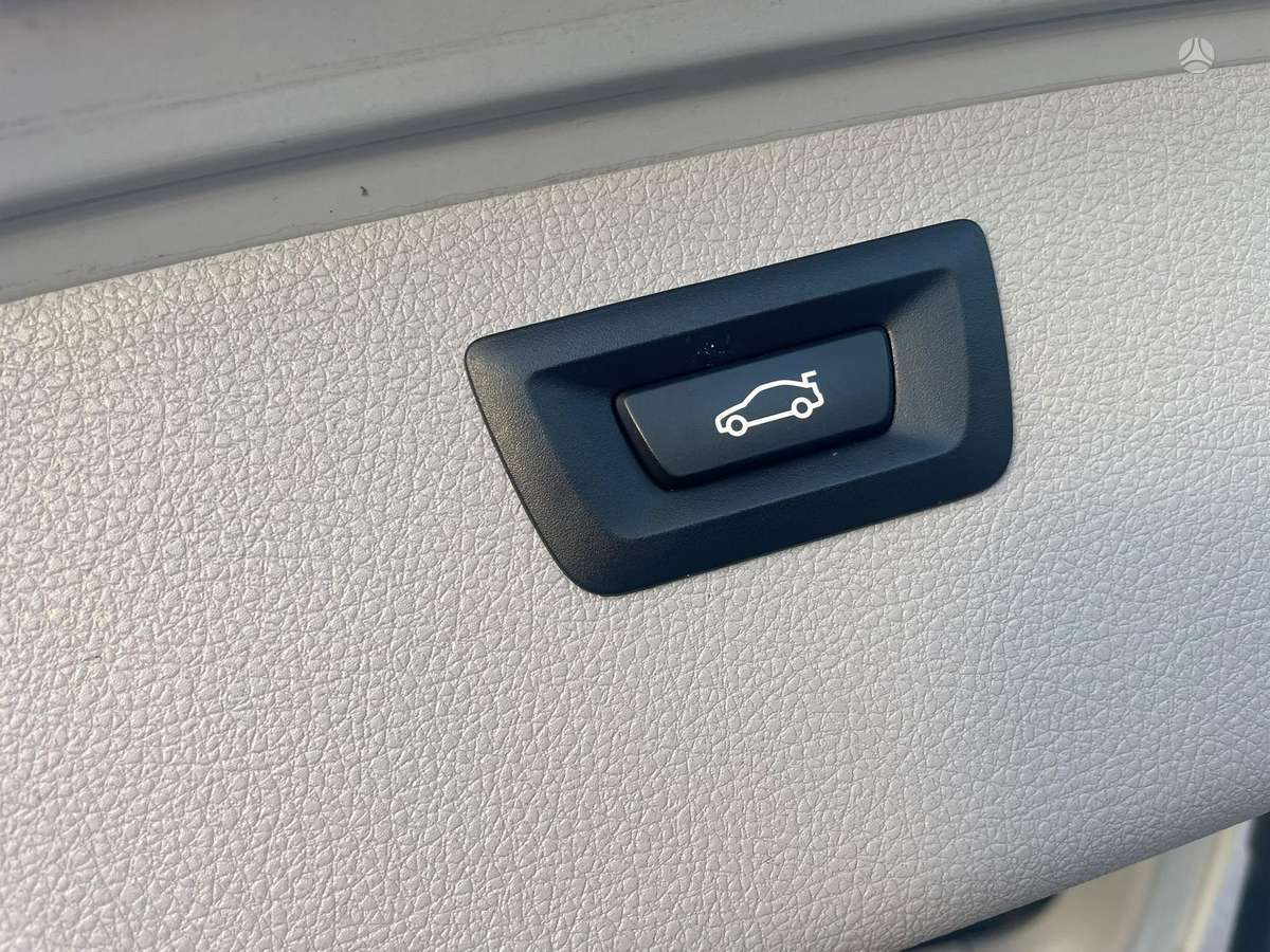 BMW 320 2014 — photo 11