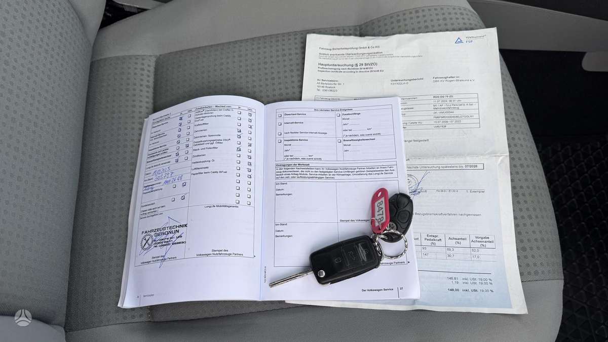 Volkswagen Caddy 2009 — photo 21
