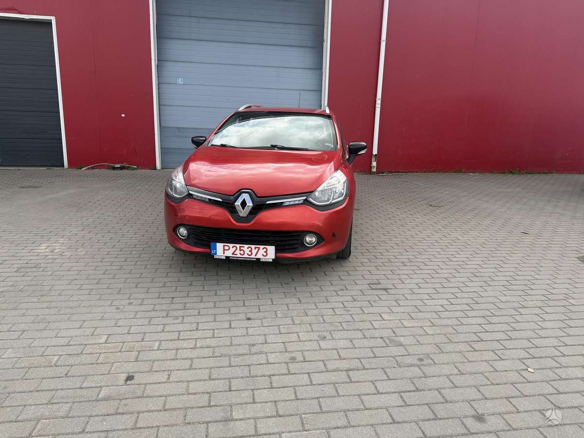 Renault Clio 2015 — вигляд ззаду