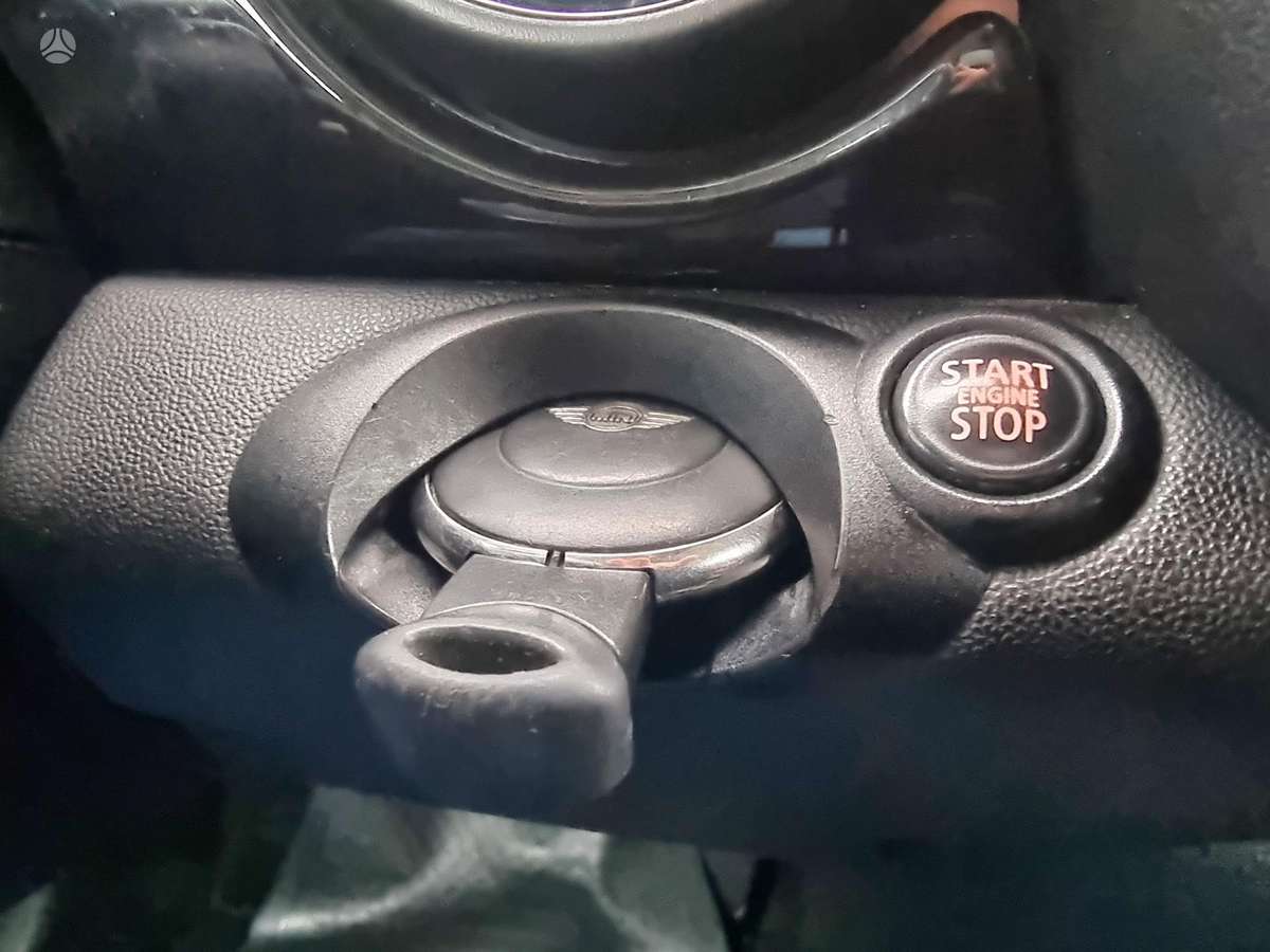Mini Cooper 2011 — photo 19