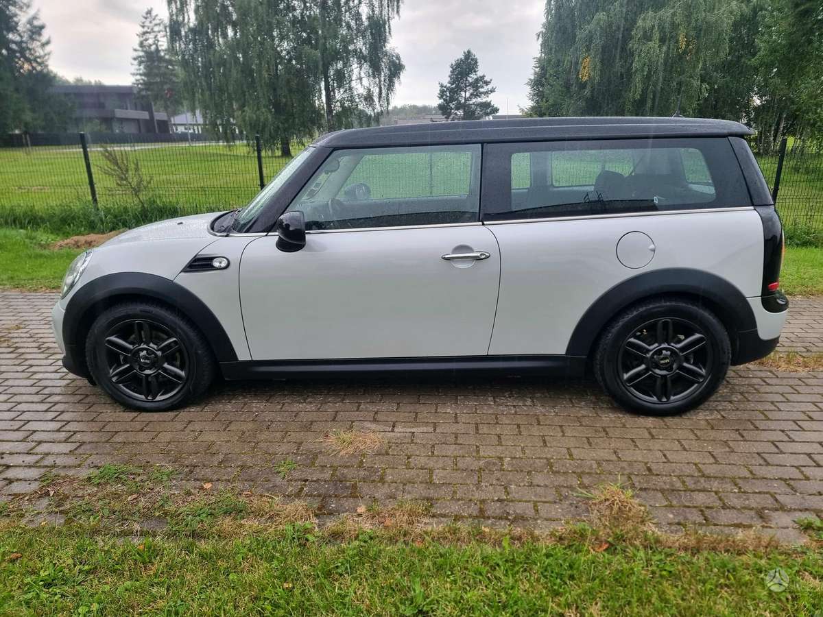 Mini Cooper 2011 — photo 6