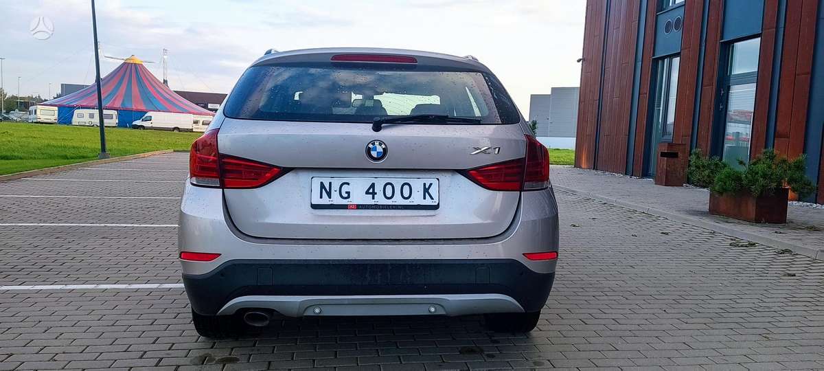 BMW X1 2012 — photo 7
