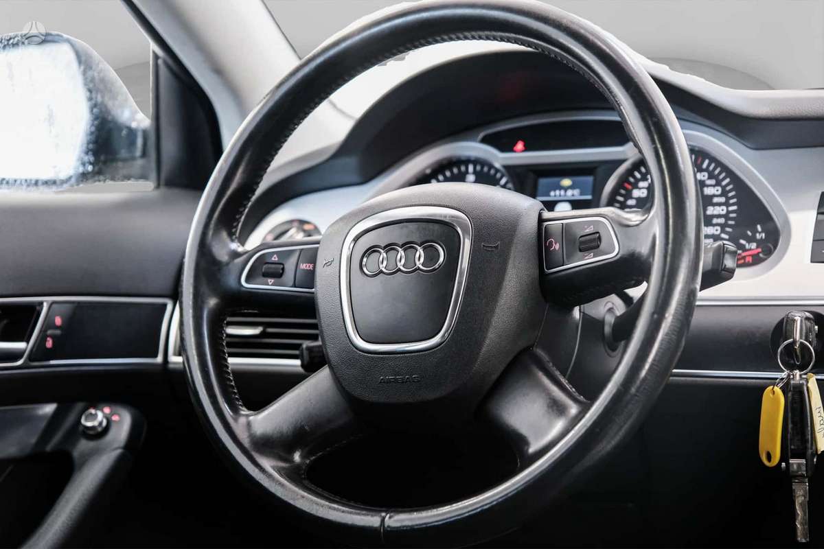 Audi A6 2010 — фото 6