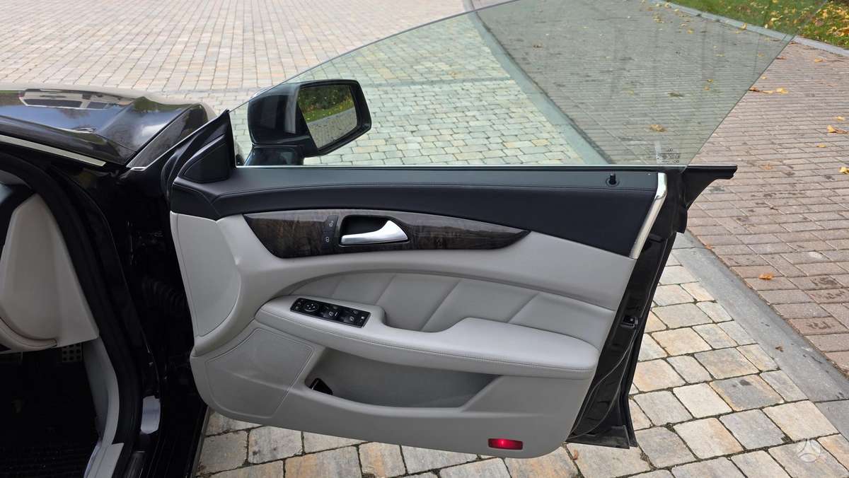 Mercedes-Benz CLS250 2014 — photo 12