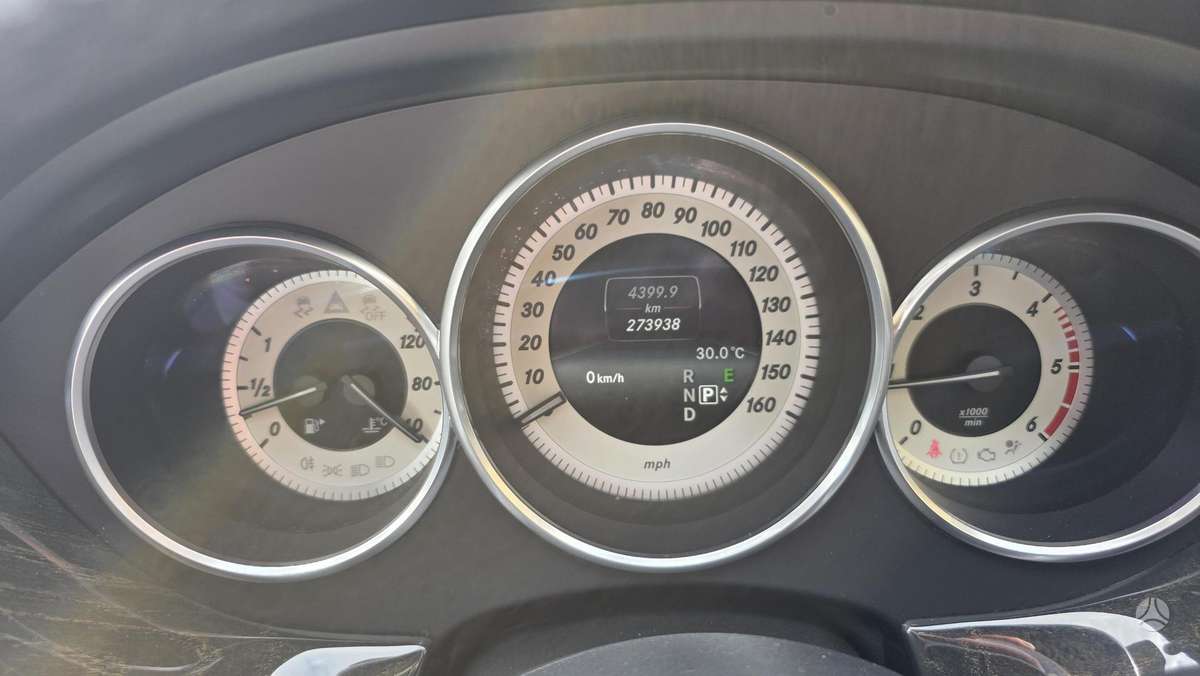 Mercedes-Benz CLS250 2014 — photo 15