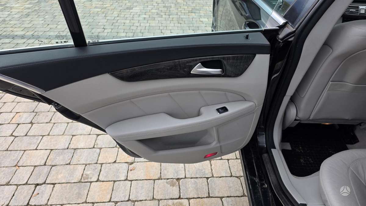 Mercedes-Benz CLS250 2014 — photo 8