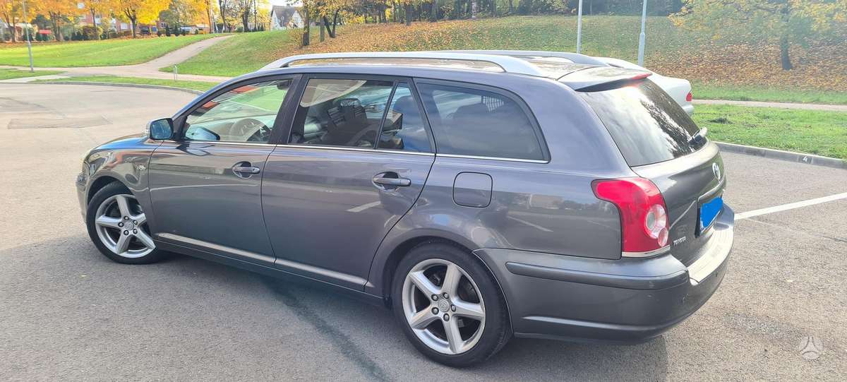 Toyota Avensis 2006 — photo 8