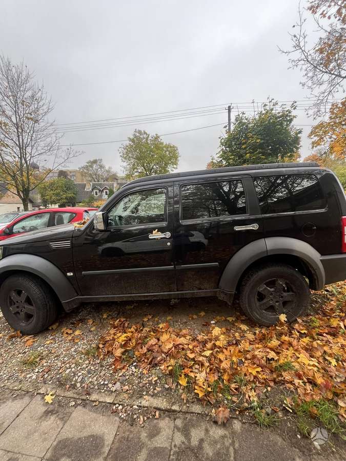 Dodge Nitro 2009 — авто для ЗСУ з Європи