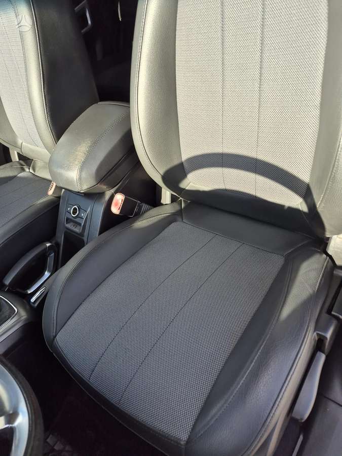 Opel Antara 2010 — photo 9