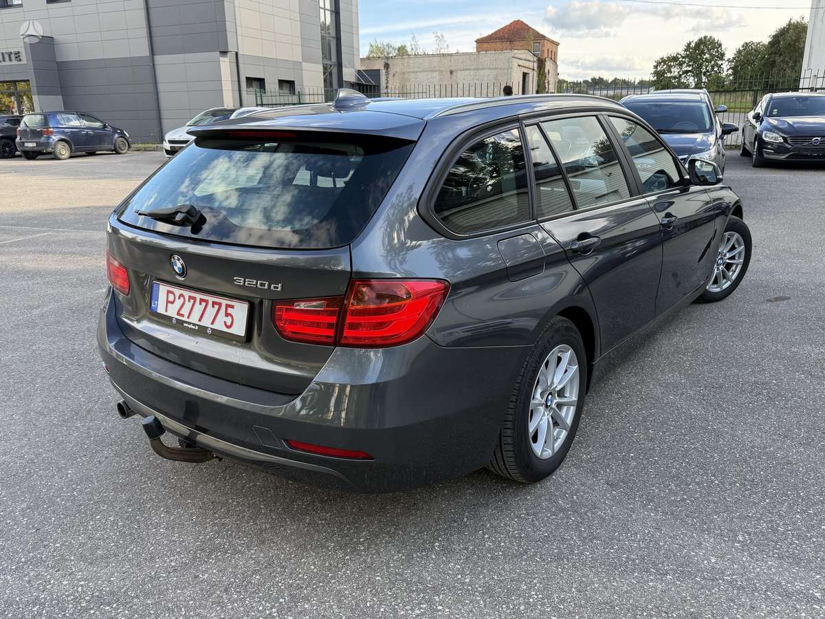 BMW 320 2015 — photo 5