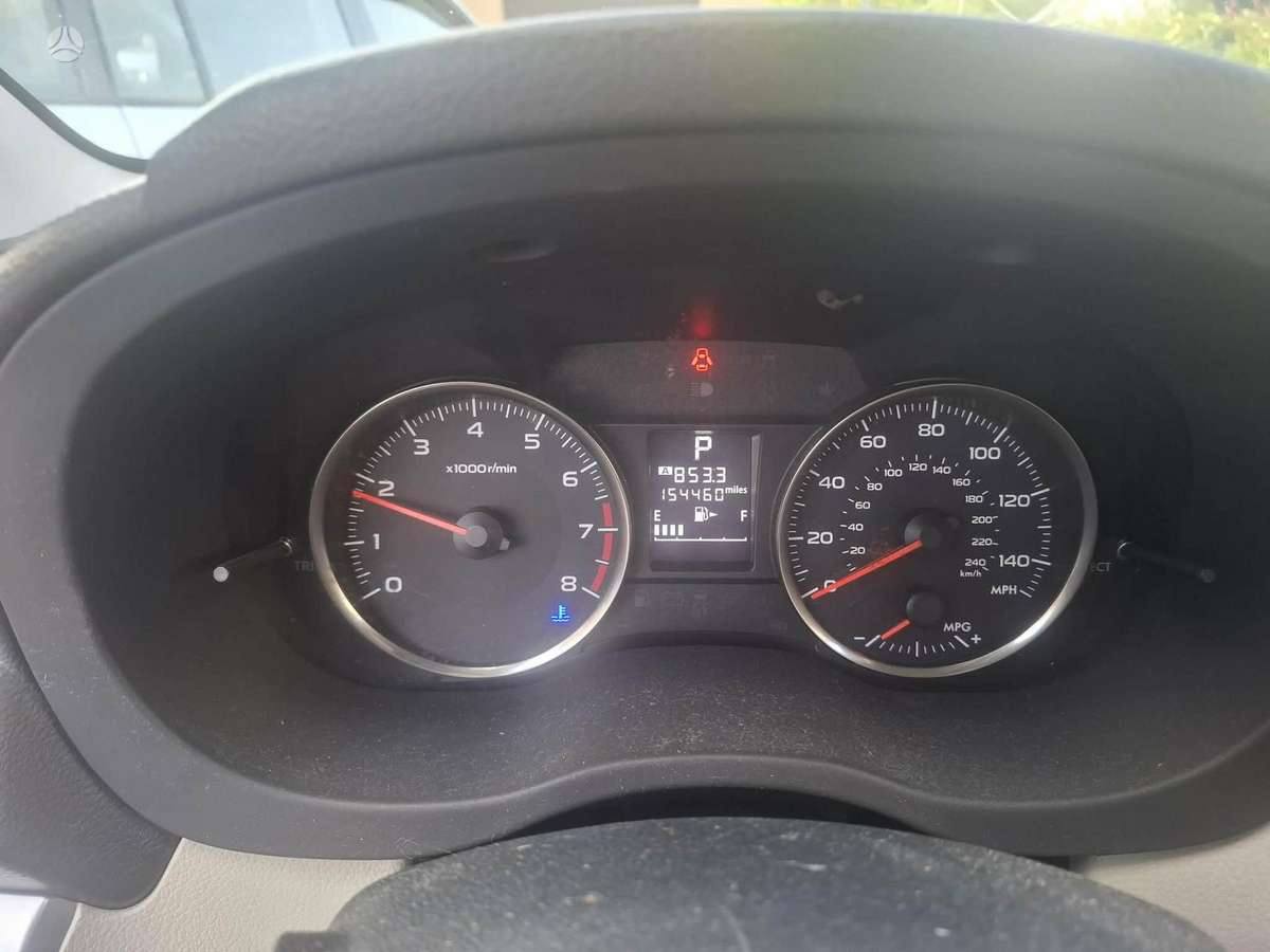 Subaru XV 2014 — interior