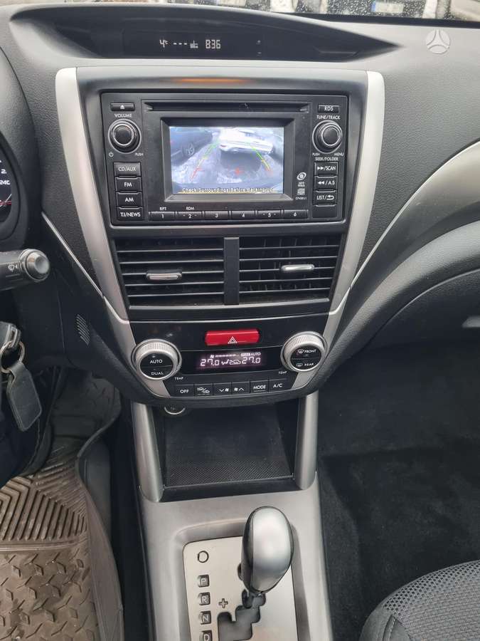 Subaru Forester 2013 — photo 10
