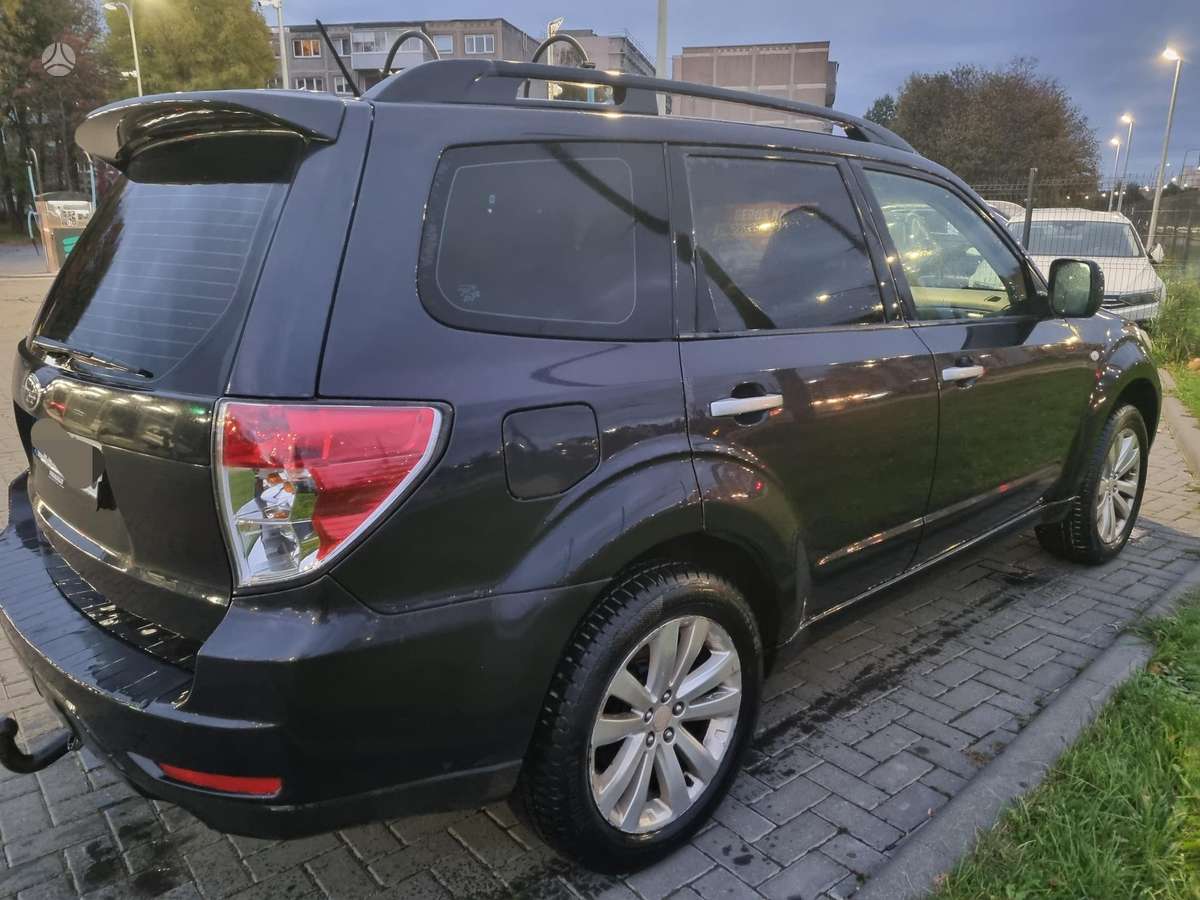 Subaru Forester 2013 — engine 1995 cm³, 150 HP (110kW)