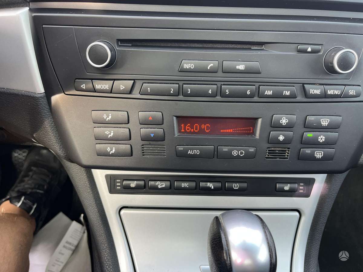 BMW X3 2009 — photo 14