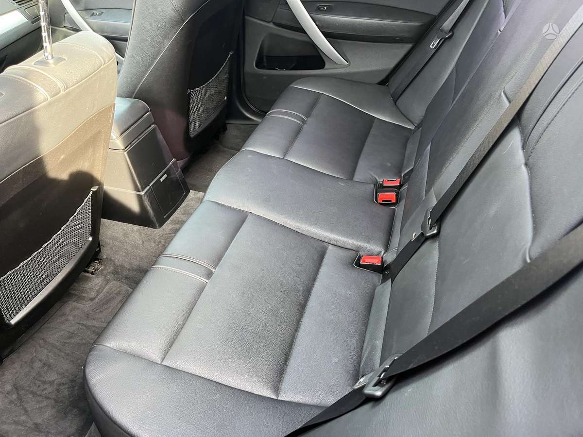 BMW X3 2009 — photo 7