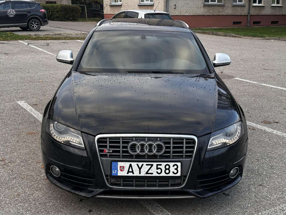 Audi A4 2008 — photo 28