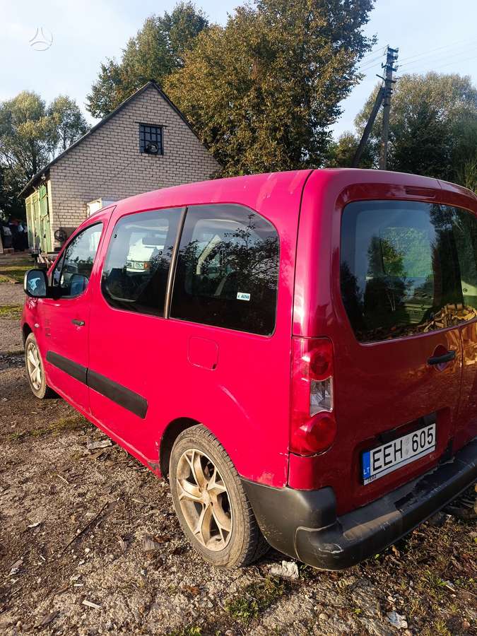 Citroen Berlingo 2009 — engine 1560 cm³, 75 HP (55kW)