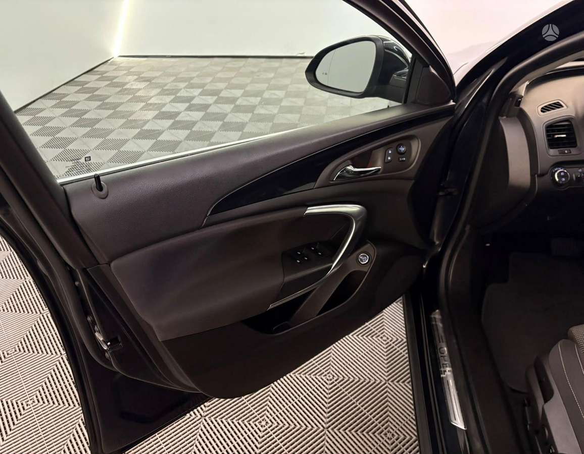 Opel Insignia 2014 — фото 26