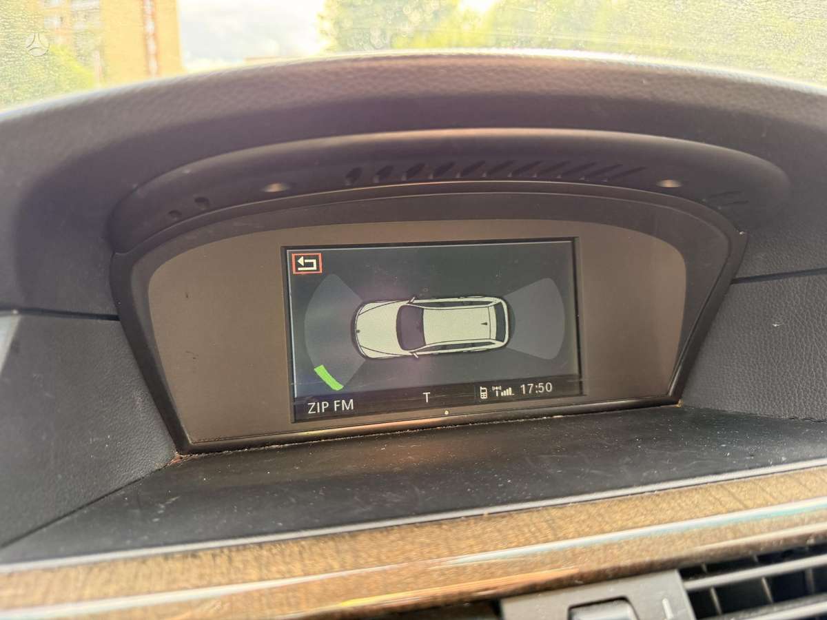 BMW 520 2006 — photo 29